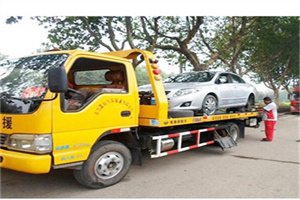 沙滩附近24小时汽车拖车服务热线