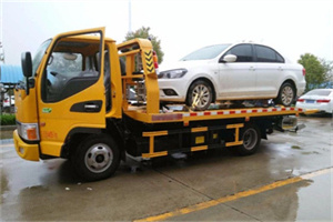 沙滩附近拖车救援24小时服务热线